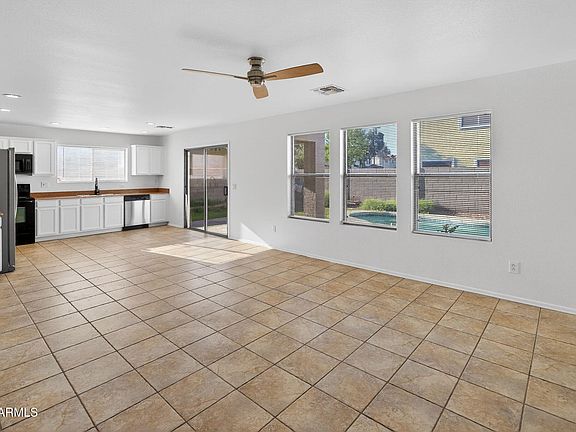 4th image of 2637 S SOUTHWIND Drive
