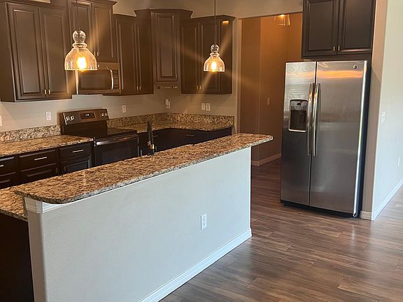 4th image of 13822 Reindeer Cir