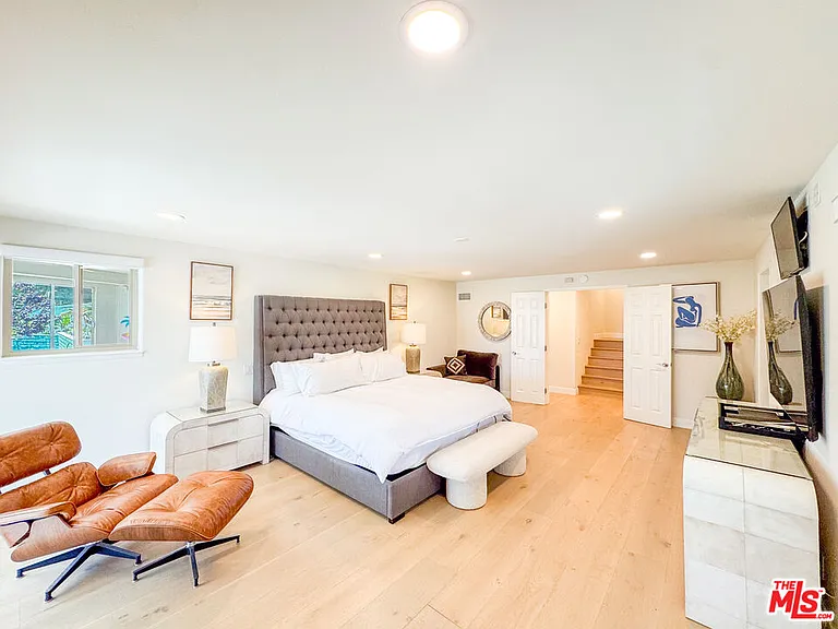 31271 Bailard Rd — Photo 15