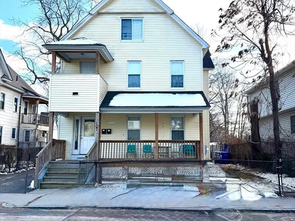 107 Tyler St, Springfield, MA 01109