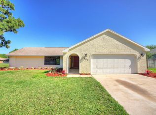 753 Hunan St NE, Palm Bay, FL 32907