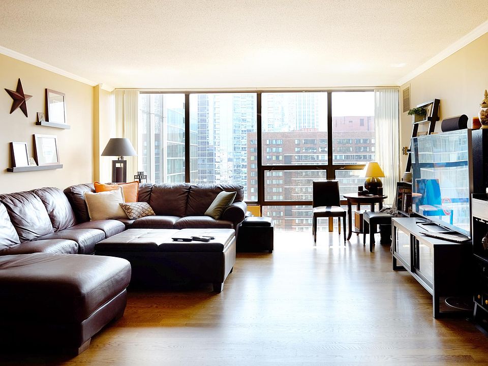1st image of 230 E Ontario St APT 1301