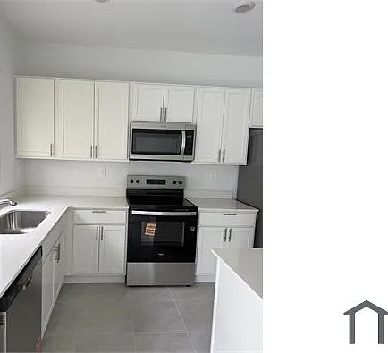 853 SW 12th St #853 — Photo 5