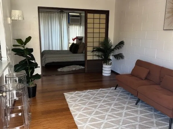 1401 Lusitana St APT 305, Honolulu, HI 96813