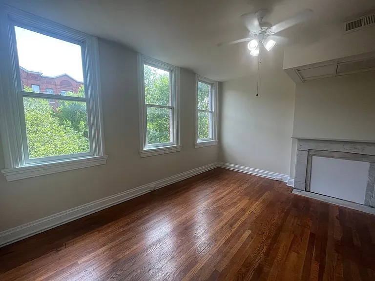 1706 Bolton St — Photo 5