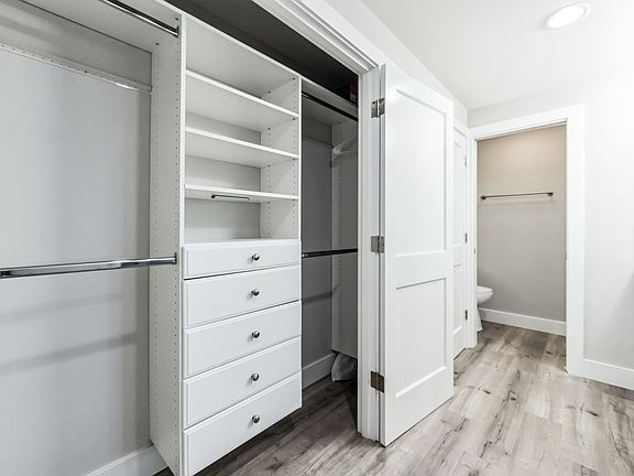 5th image of 2253 Gilman Dr W APT 103