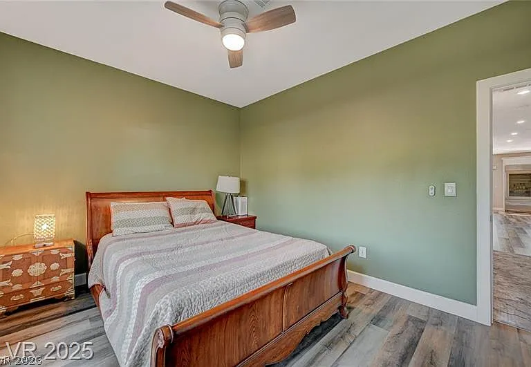 10509 India Hawthorn Ave — Photo 25