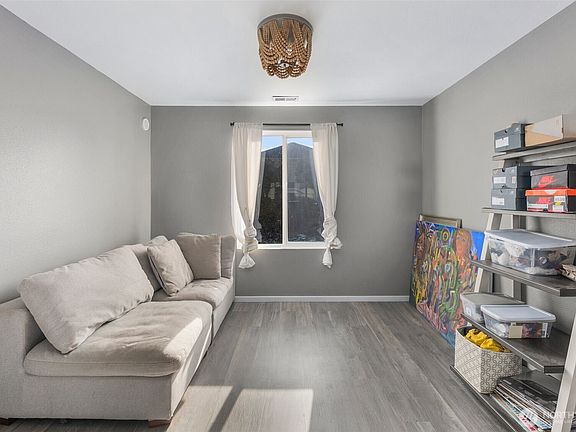 5th image of 21813 43rd Avenue Court E