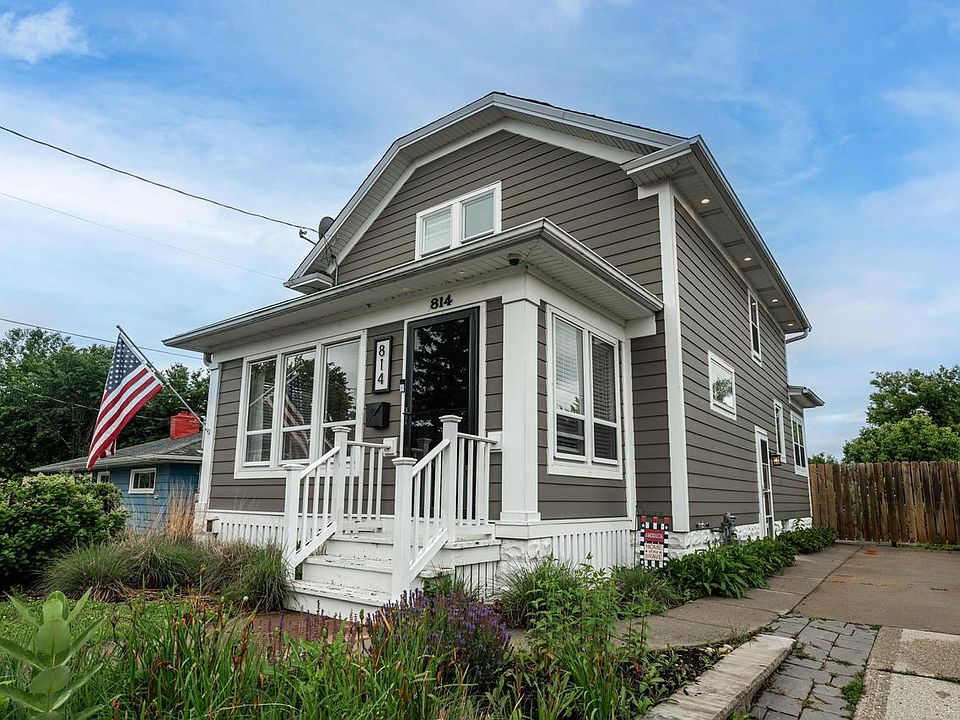 1st image of 814 Buena Vista AVENUE