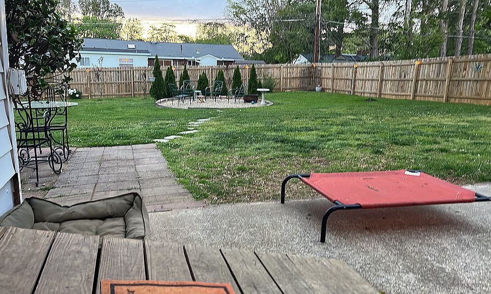 1st image of 7921 Stratton Dr