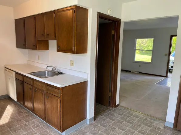 4165 W Ridge Rd #4, Erie, PA 16506