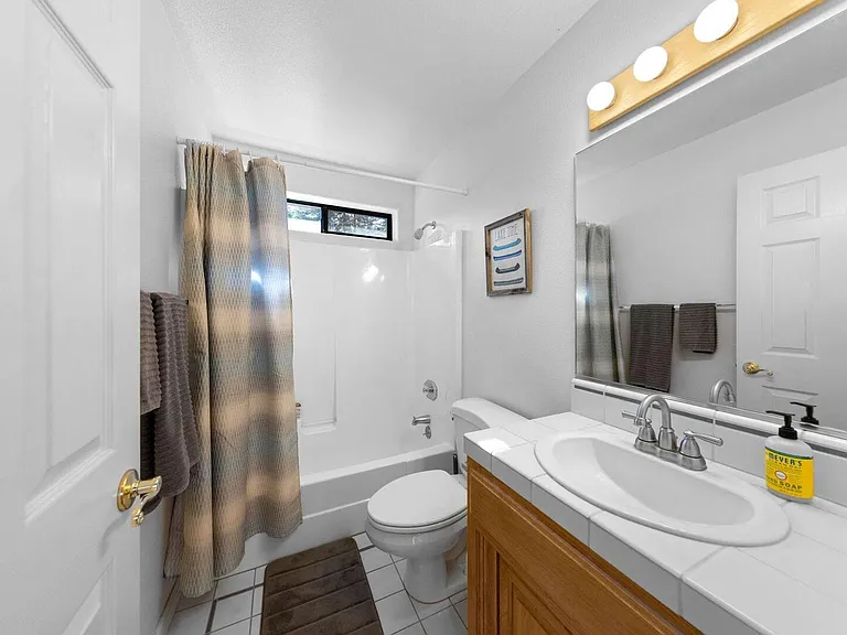 16323 Ski Slope Way — Photo 17