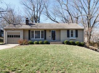 4017 W 72nd Ter, Prairie Village, KS 66208