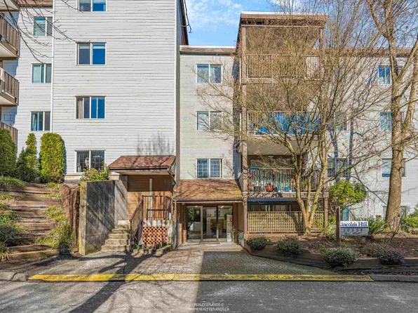 10698 151a St #111, Surrey, BC V3R 8T5