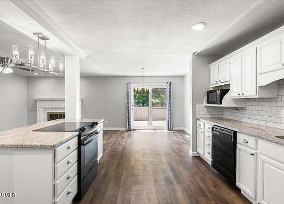 2nd image of 8703 Olde Colony Trl APT 39