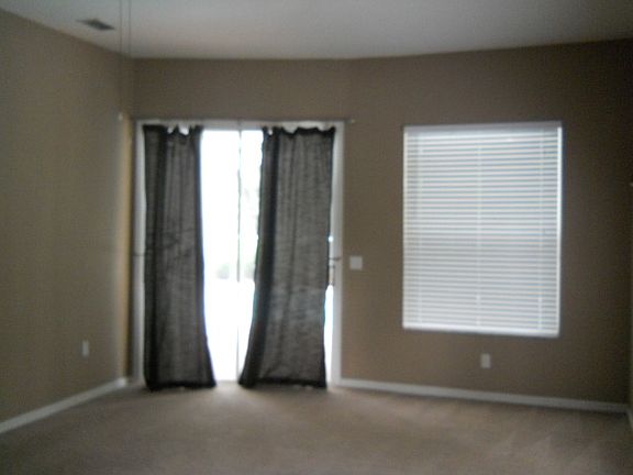 3240 Brunhilde Ct Move In 73014 (68)_09222015