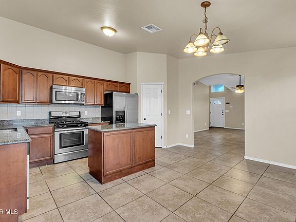 4th image of 14278 Hacienda Rock Dr