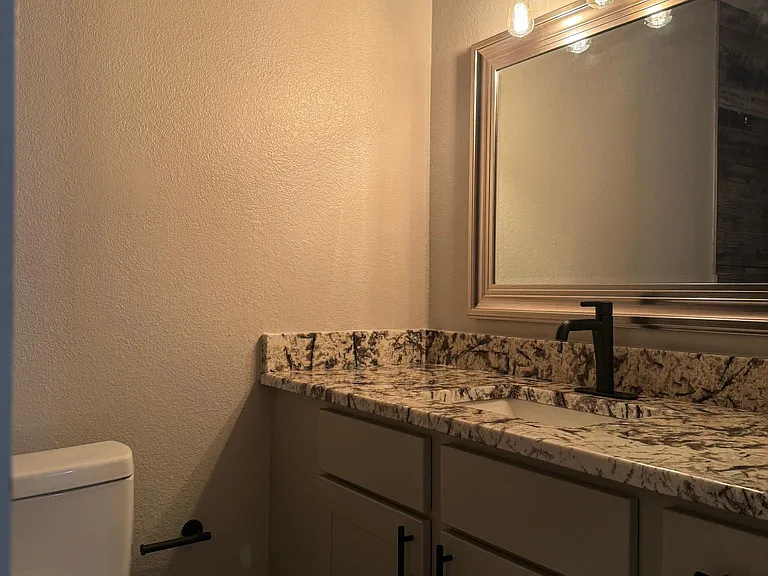 114 Pinebrook Pl #B — Photo 10