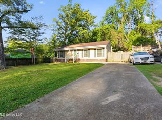 4611 Normandy Dr, Jackson, MS 39206