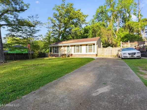 4611 Normandy Dr, Jackson, MS 39206
