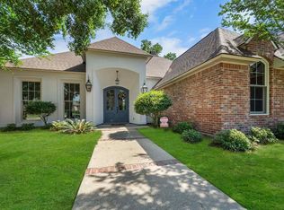 11145 N Lakeside Oaks Ave, Baton Rouge, LA 70810