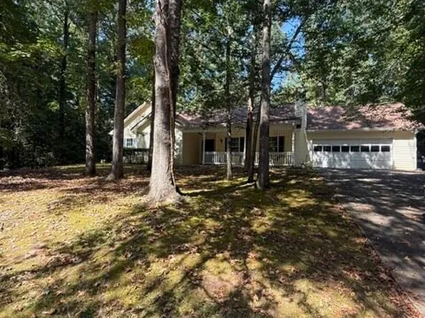 255 Lakeside Dr, Covington, GA 30016