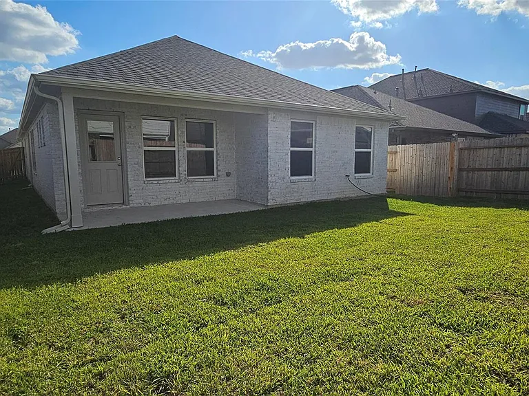 21258 Catalina Palm Dr — Photo 4