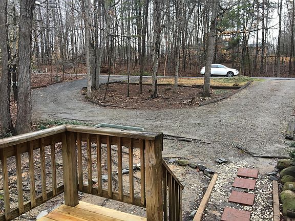 5th image of 228 New Heights Dr