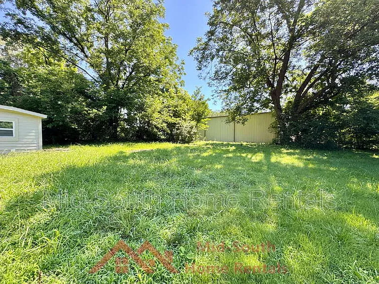 2876 Cela Rd #B — Photo 14
