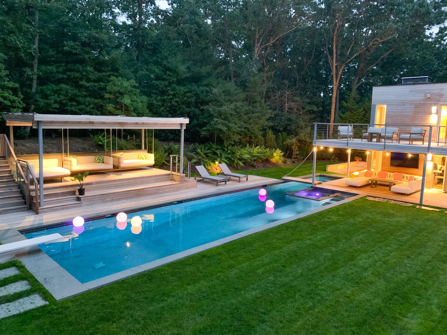  Outdoor Entertaining at Night