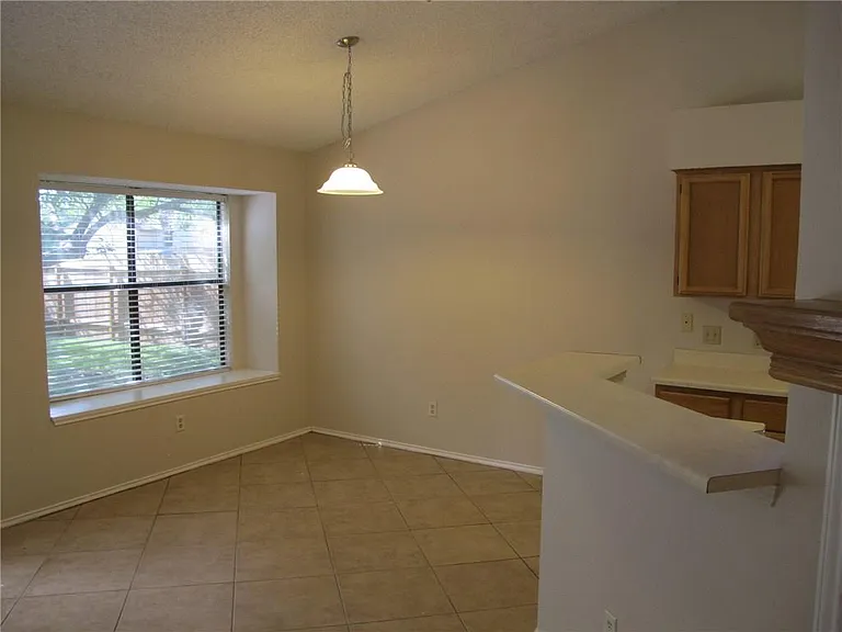 1301 Texas Oak Way — Photo 11
