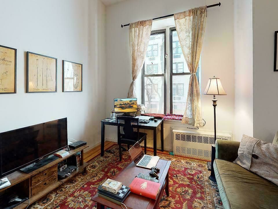 1st image of 66 W 82nd St APT 2B