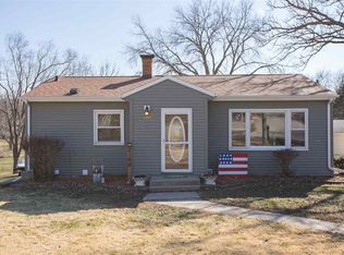 2169 Rainbow Dr, Waterloo, IA 50701