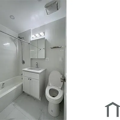 4128 Wickham Ave — Photo 8