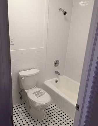 5th image of 7510 Grand Central Pkwy APT 4B