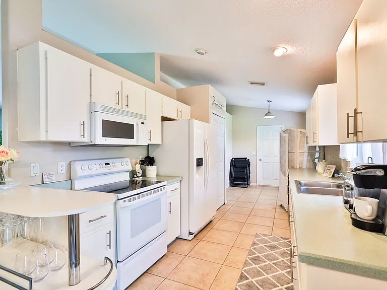 2104 India Palm Dr — Photo 6
