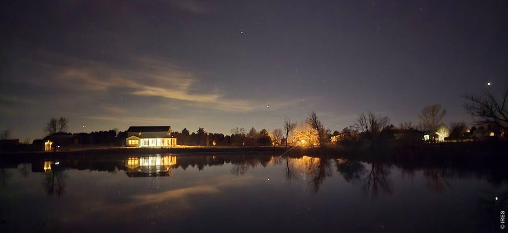 7250 Lakeview Ct