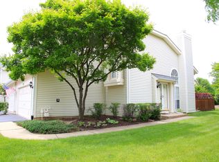 724 Newbury Ln, Schaumburg, IL