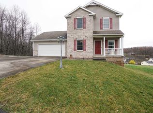 110 White Pine Dr, Fairmont, WV 26554