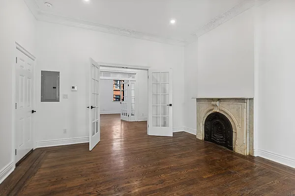 Rented by Corcoran | media 10