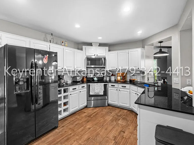 2943 E Setter St — Photo 10