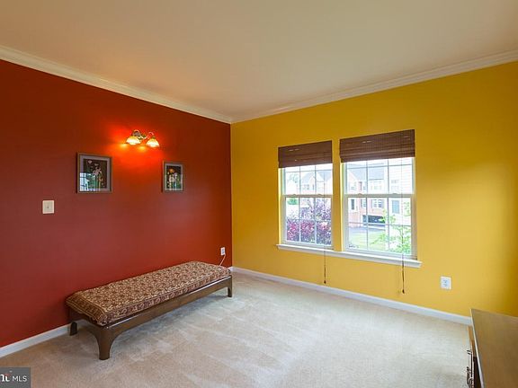 4th image of 7612 Hamelin Ln