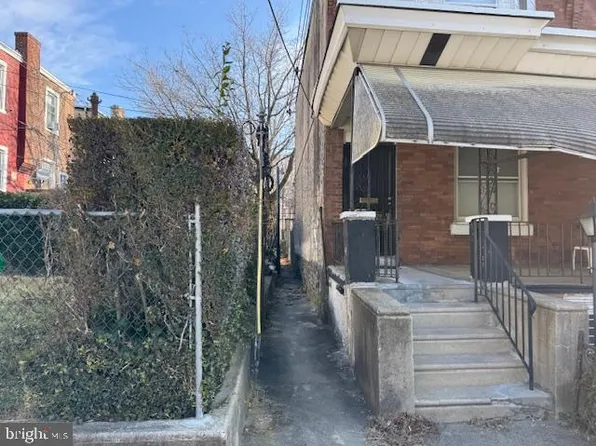 6433 N 21st St, Philadelphia, PA 19138
