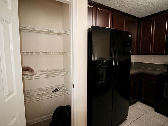 3rd image of 864 S Black Cherry Dr