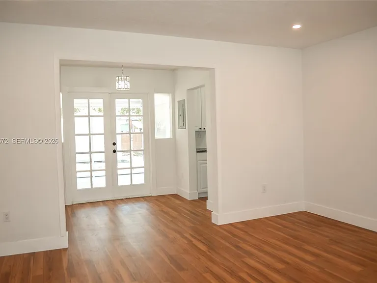 707 N J St — Photo 27