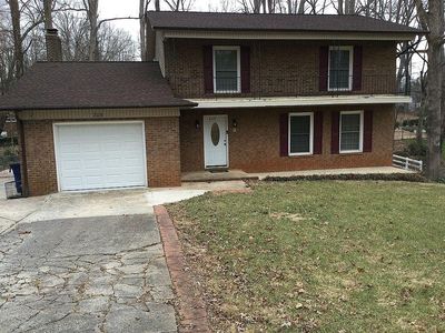 205 5th St, Conover, NC, 28613