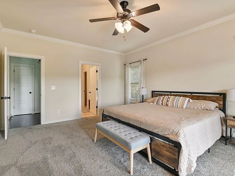 3508 Waters Rd — Photo 36