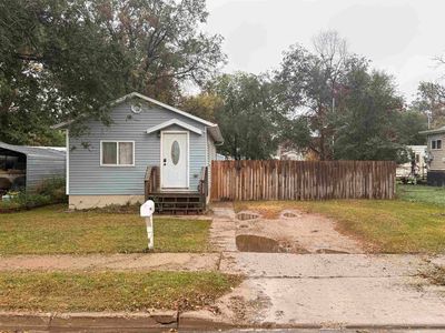 611 14th St SE, Minot, ND, 58701