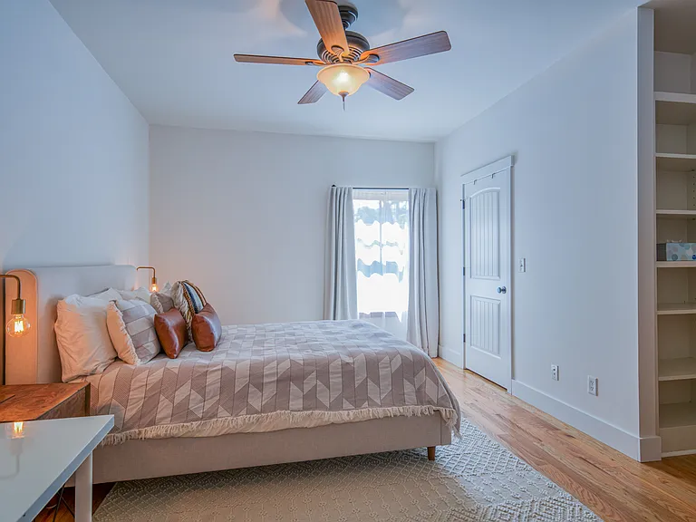9 Boyd Ave — Photo 55