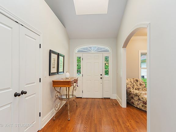 4th image of 23336 W Stevens Ln